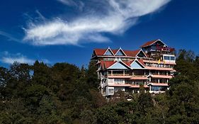 Mount Queens Hill Resort & Spa