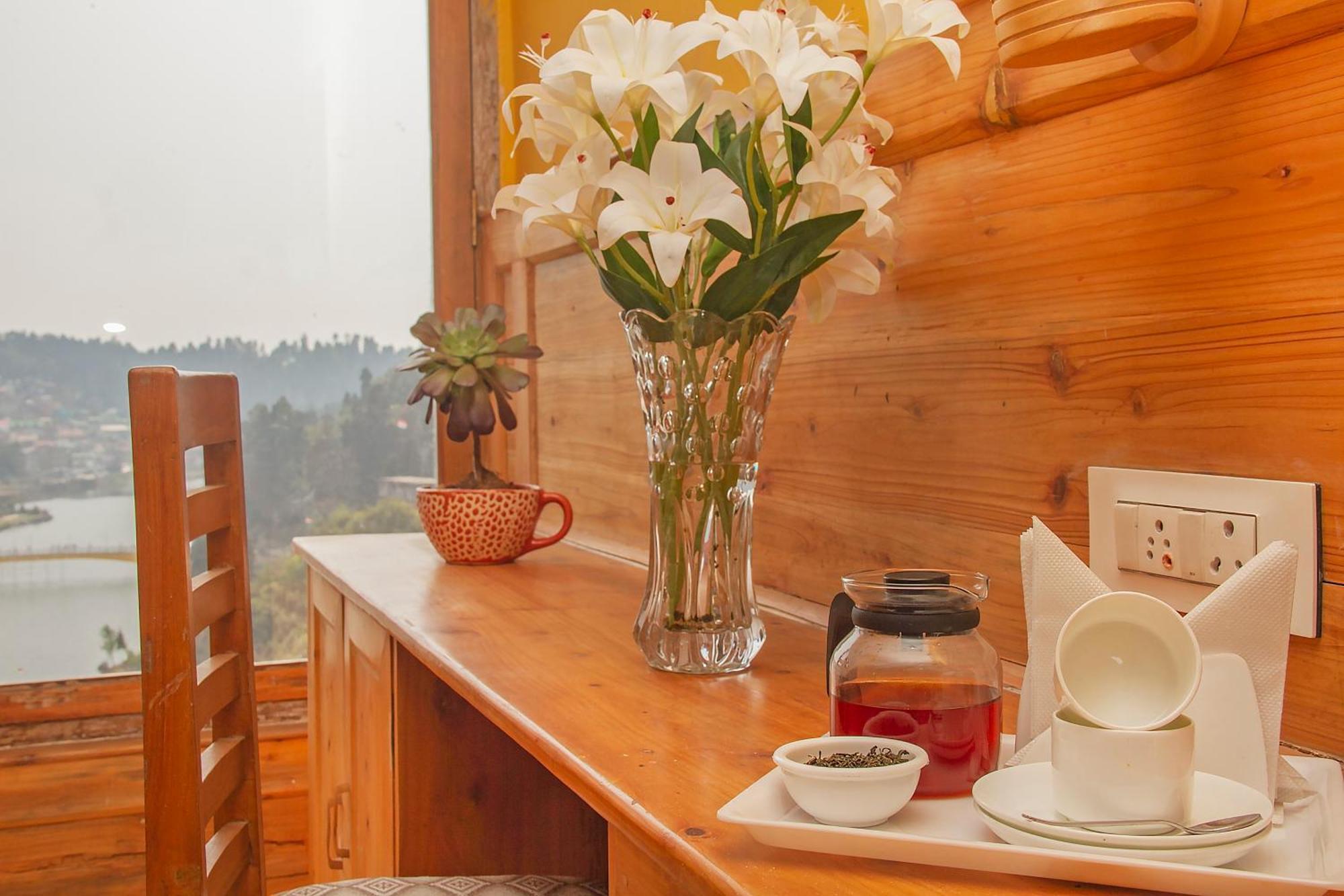 Mount Queens Hill Resort & Spa Mirik Exterior photo