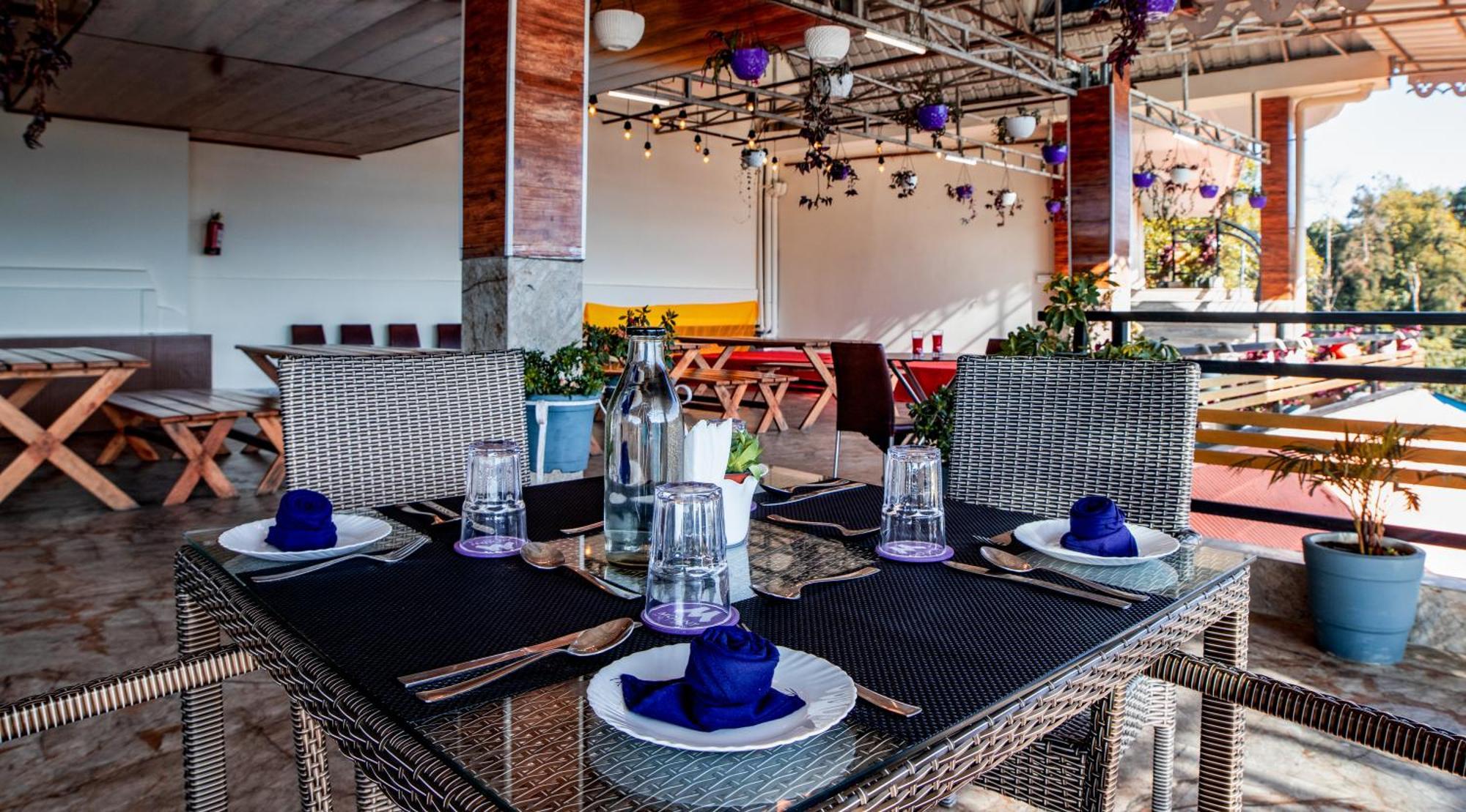 Mount Queens Hill Resort & Spa Mirik Exterior photo